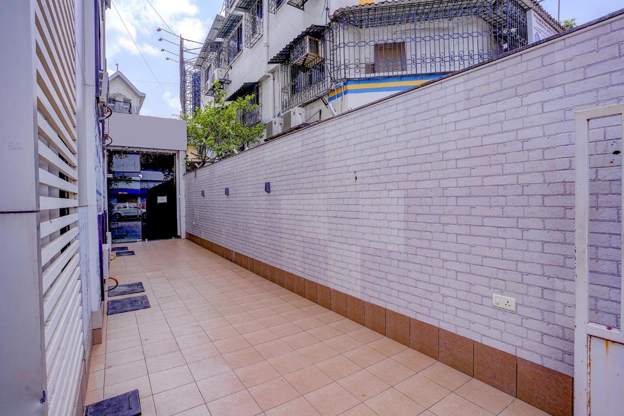Fabhotel Starwood Residency - Behind Bmw Car Showroom Navi Mumbai Exterior foto