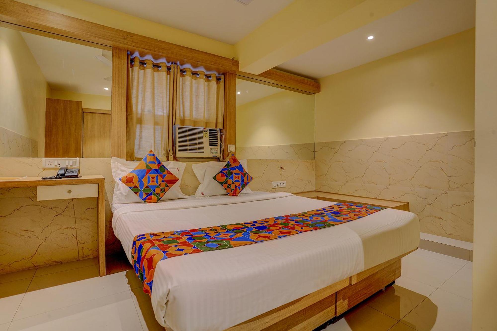 Fabhotel Starwood Residency - Behind Bmw Car Showroom Navi Mumbai Exterior foto